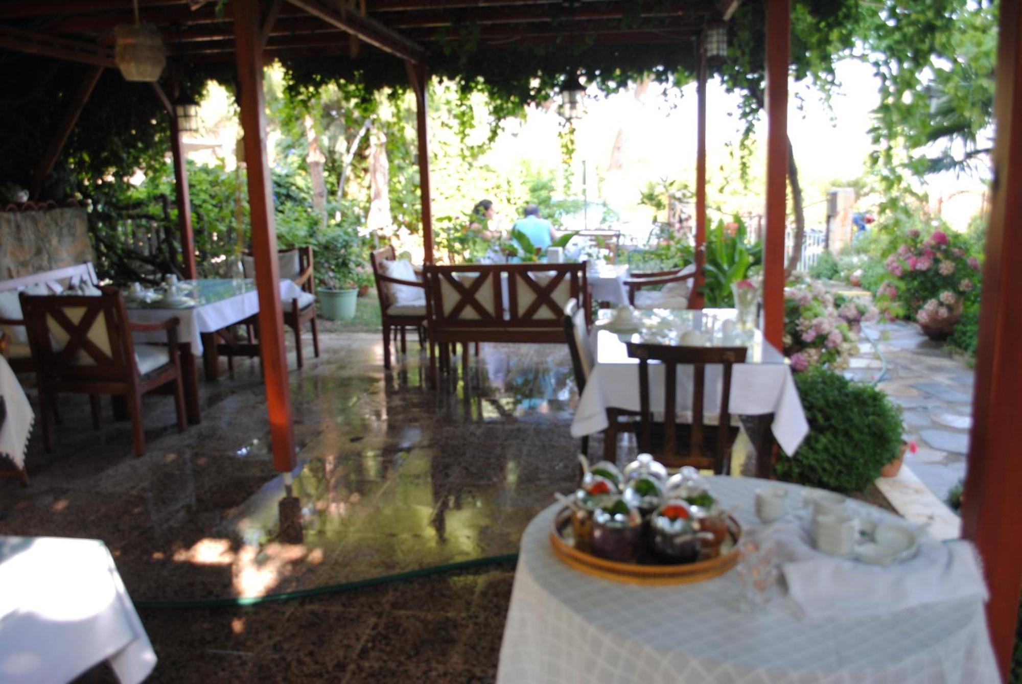 Gunebakan Taliani Hotel Ayvalı Εξωτερικό φωτογραφία