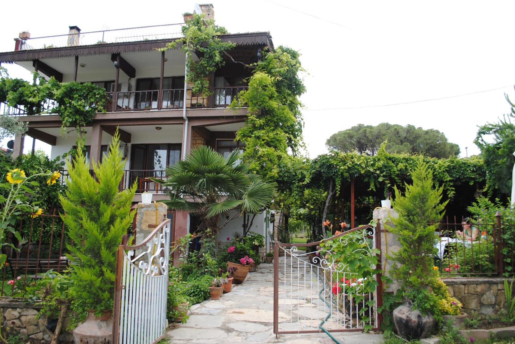 Gunebakan Taliani Hotel Ayvalı Εξωτερικό φωτογραφία