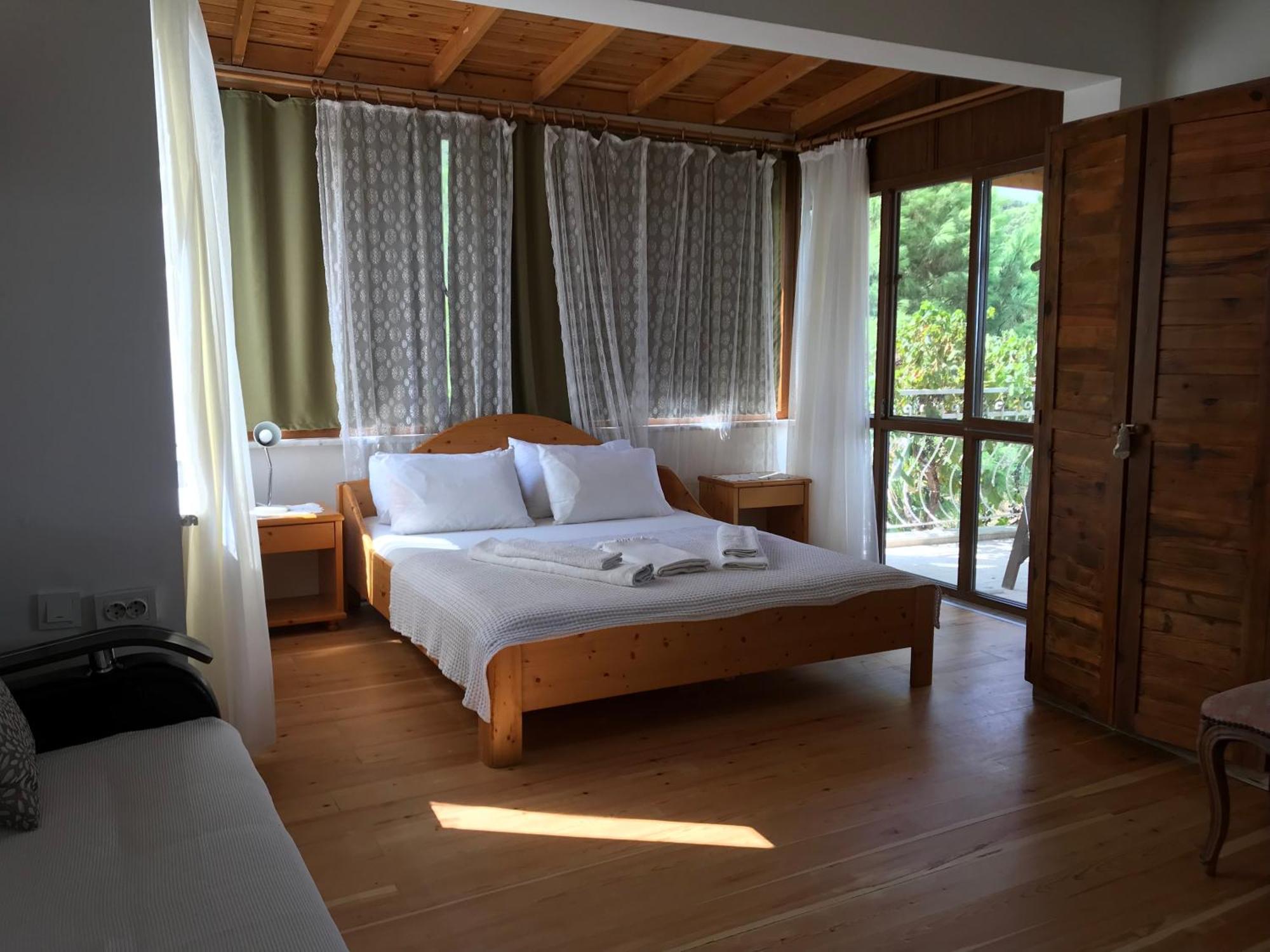 Gunebakan Taliani Hotel Ayvalı Εξωτερικό φωτογραφία