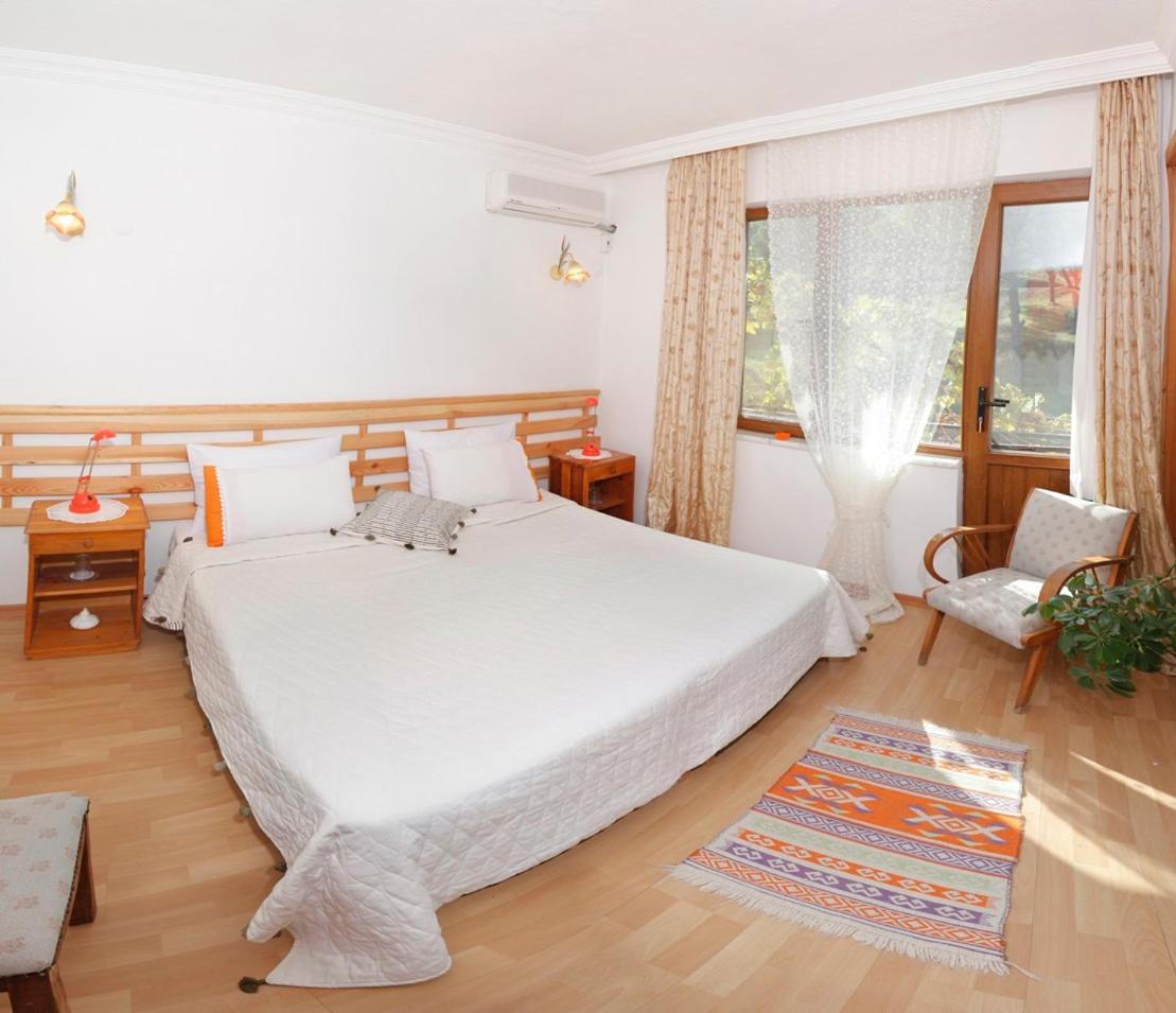 Gunebakan Taliani Hotel Ayvalı Εξωτερικό φωτογραφία